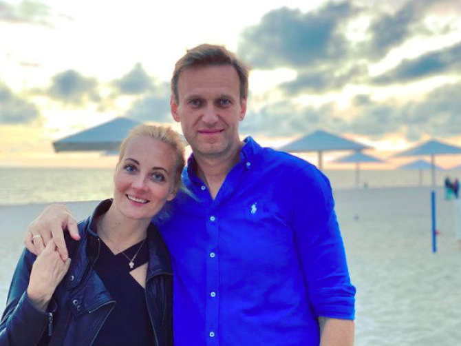 „Instagram“ nuotr./Aleksejus Navalnas ir Julija Navalnaja
