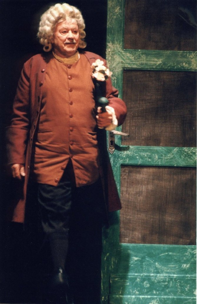 Lietuvos nacionalinio dramos teatro archyvas/P. Barzo „Susitikimas“ (rež. Raimundas Banionis), 2002. Donatas Banionis – Johanas Sebastianas Bacha