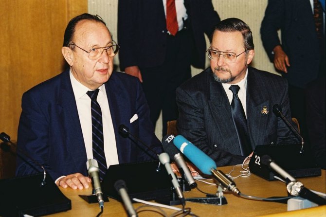 Vytauto Landsbergio archyvo nuotr./Hansas Dietrichas Genscheris ir Vytautas Landsbergis
