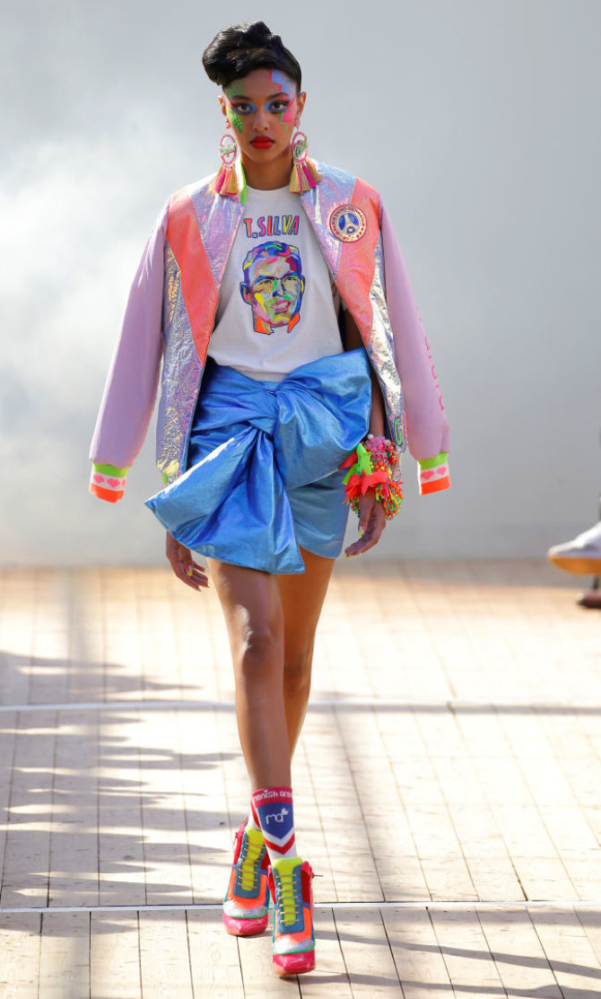 „Reuters“/„Scanpix“ nuotr./„Manish Arora“ 2019 m. pavasario ir vasaros kolekcijos modelis