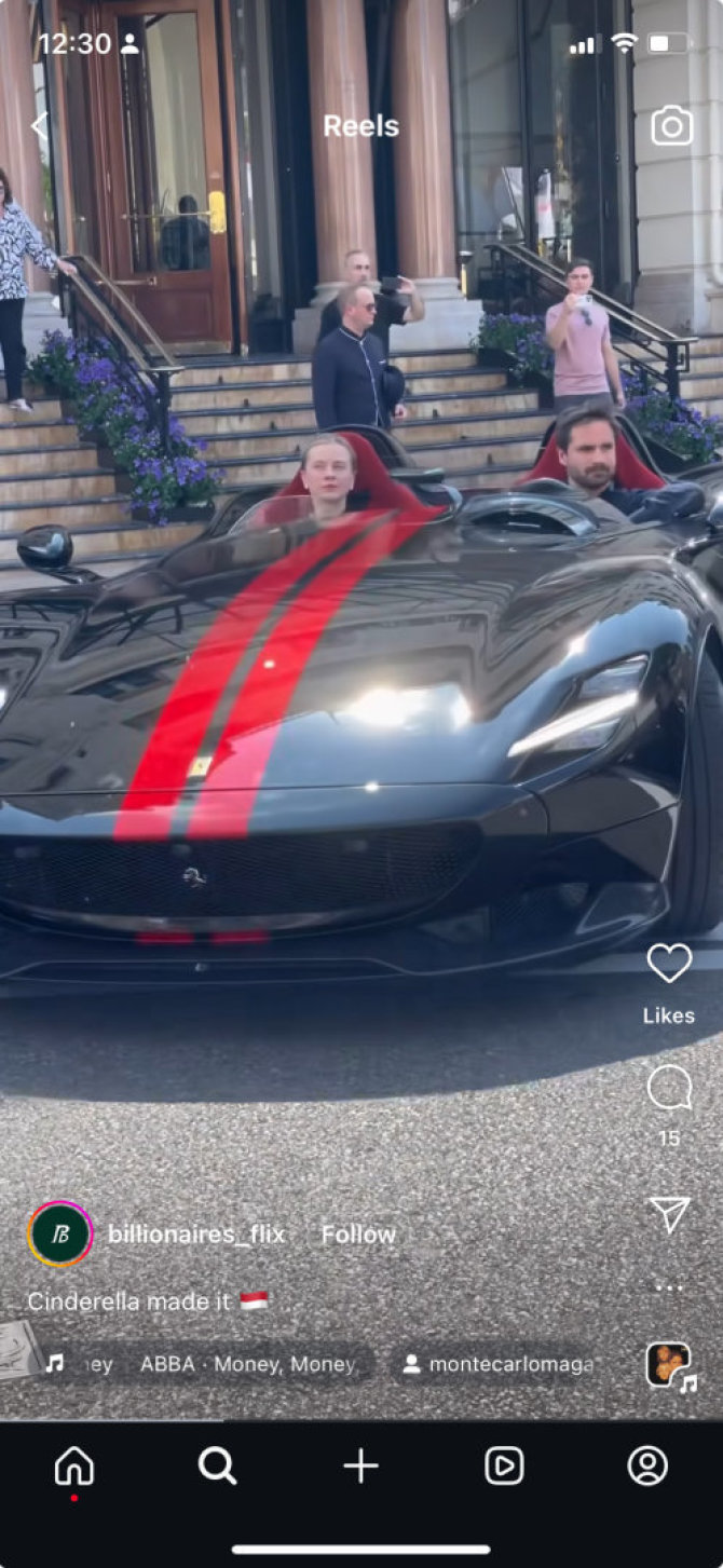 15min skaitytojo atsiųstas stop kadras./Ieva Trinkūnaitė ir Vilhelmas Germanas su „Ferrari“ Monake 