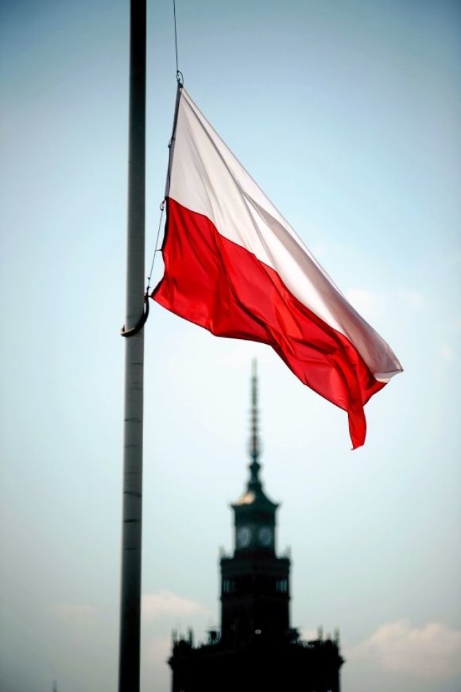 „Reuters“/„Scanpix“ nuotr./Lenkijos vėliava