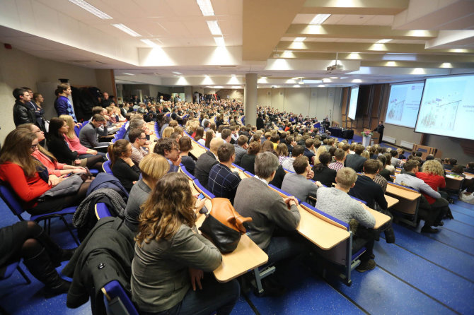 Nobelio premijos laureatas Robertas Shilleris Vilniuje skaitė paskaitą