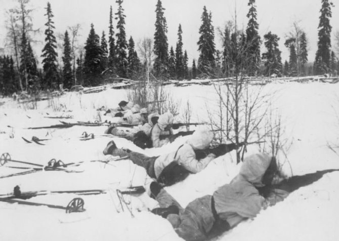 Wikipedia.org nuotr./Suomiai savo pozicijose 1940 m. sausį