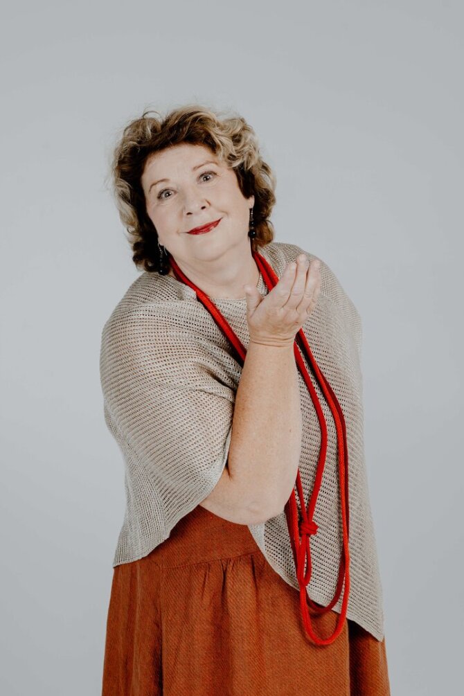 Greta Kniežaitė-Novikovienė /Larisa Kalpokaitė