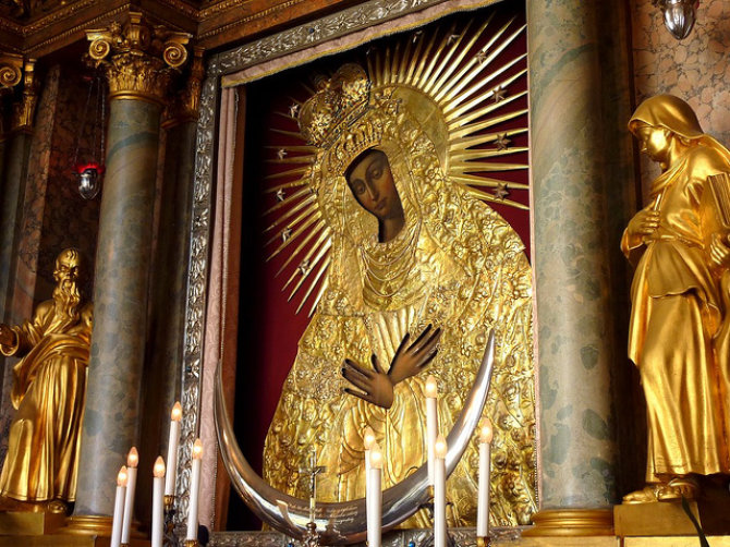 Aušros vartų Švnč. Mergelė Marija
