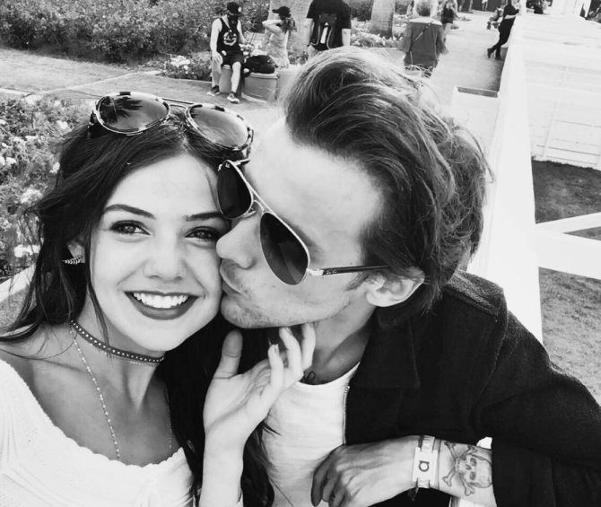 „Instagram“ nuotr./Louisas Tomlinsonas ir Danielle Campbell