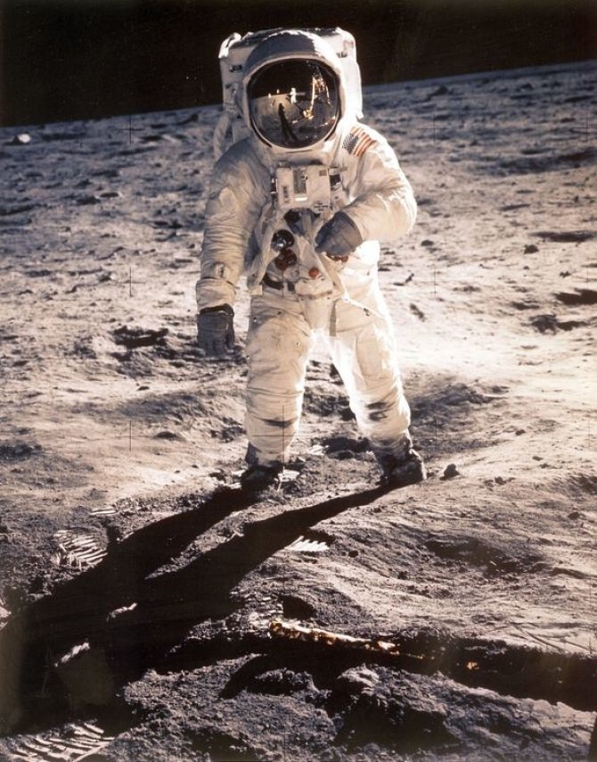 AFP/„Scanpix“ nuotr./Pirmasis žmogus Mėnulyje – Neilas Armstrongas