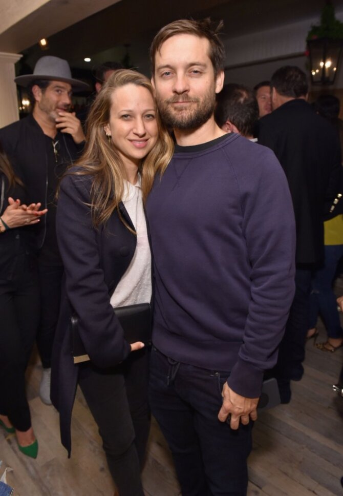 AFP/„Scanpix“ nuotr./Tobey Maguire'as su žmona Jennifer Meyer