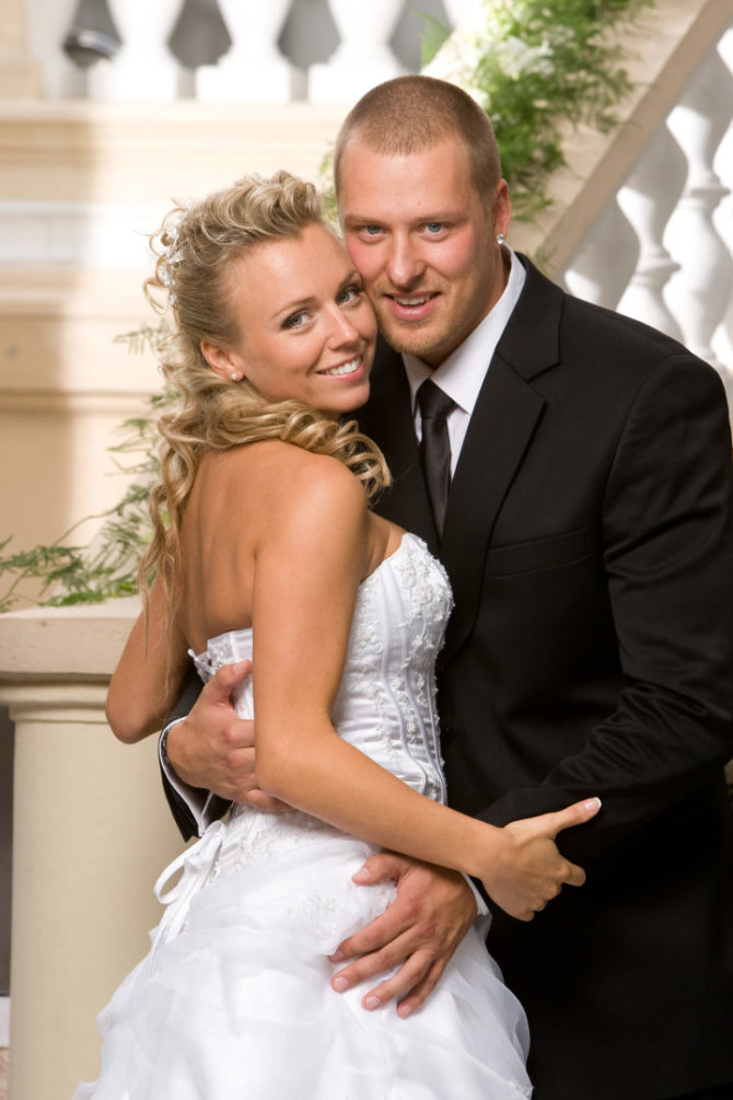 Asmeninio archyvo nuotr./Violeta ir Vilius Tarasovai per savo vestuves 2007 m. rugpjūčio 31 d.
