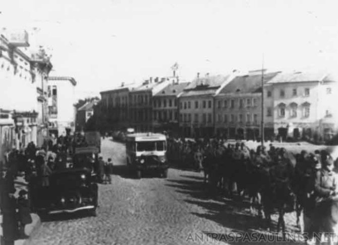 Raudonoji armija okupuoja Vilnių 1939 m. rugsėjį