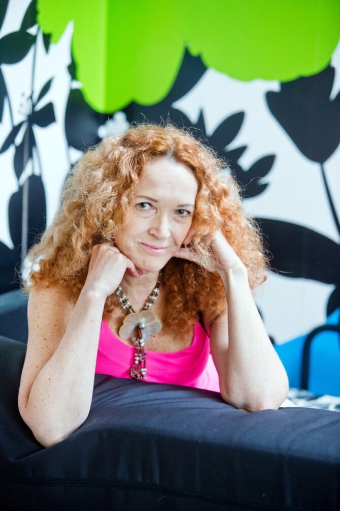 Eva Tombak