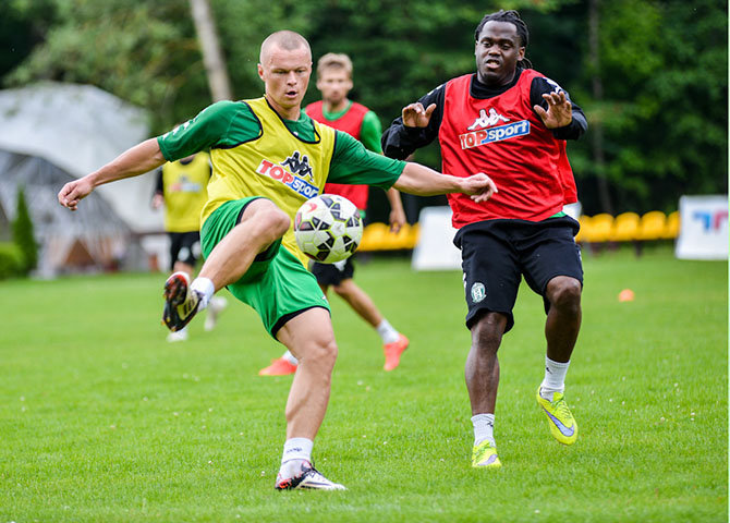 V.Aleksandravičiaus/zalgiris-vilnius.lt nuotr./Darvydas Šernas ir Donovanas Slijngardas