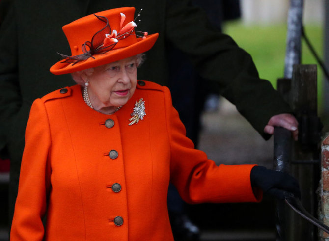 „Reuters“/„Scanpix“ nuotr./Karalienė Elizabeth II 
