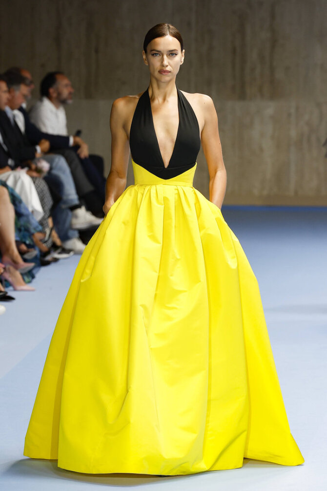 Vida Press nuotrauka/Kolekcija Carolina Herrera SS25
