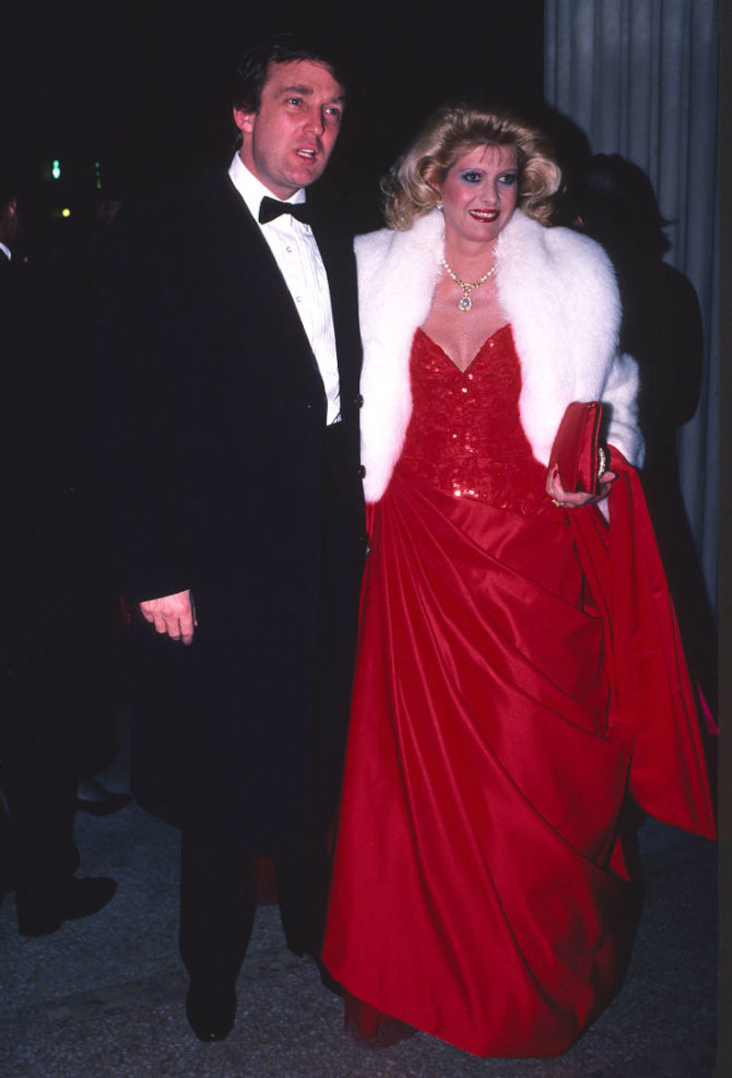 Vida Press nuotr./Donaldas Trumpas ir Ivana Trump (1986 m.)