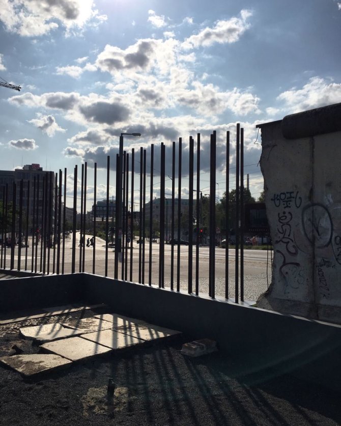 Linos Ever nuotr./Buvusi Berlyno siena