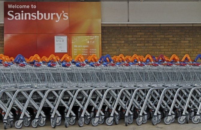 „Reuters“/„Scanpix“ nuotr./„Sainsbury`s“ prekybos tinklas