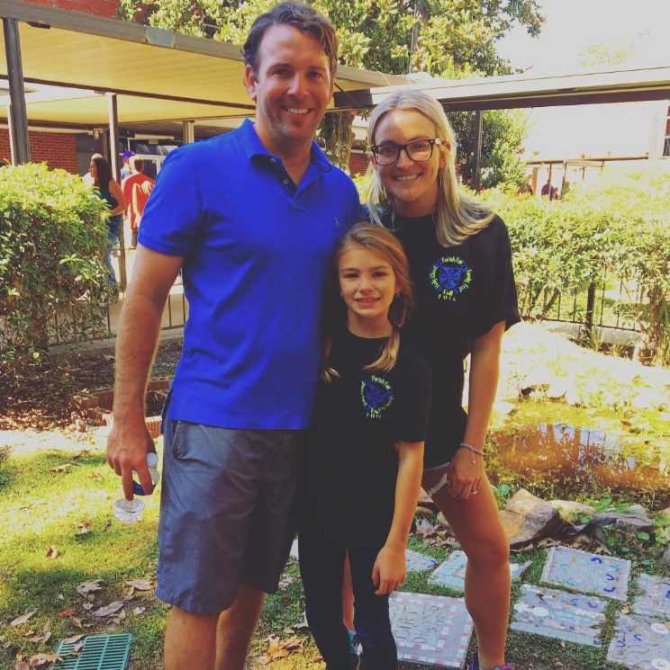 „Instagram“ nuotr./Jamie Lynn Spears su vyru Jamie Watsonu ir dukra Maddie