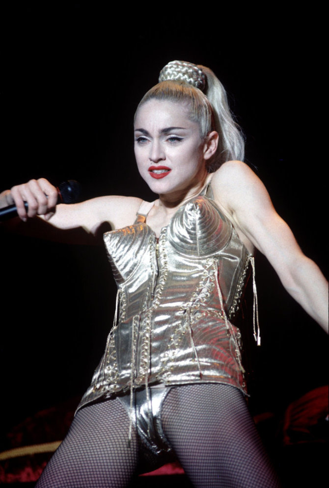 Vida Press nuotr./Madonna (1990 m.)