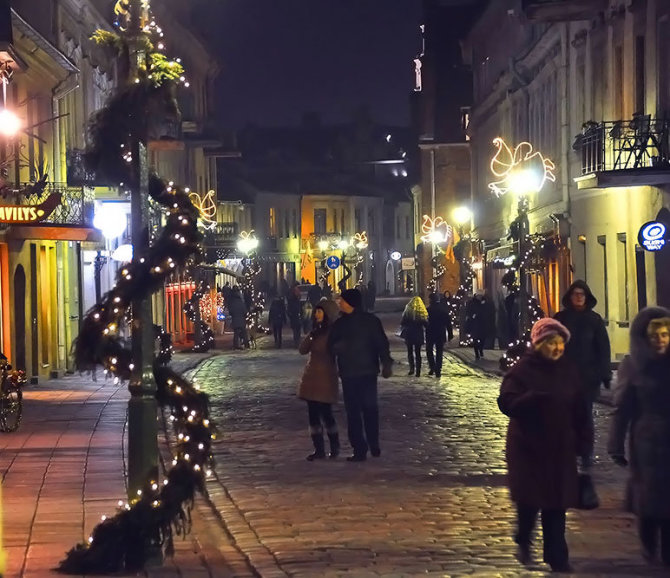 Kalėdiškai pasipuošęs Kaunas 