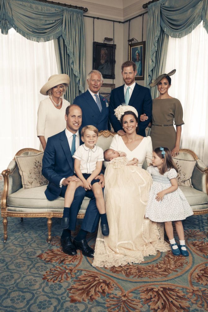 „Scanpix“/AP nuotr./Karališkoji šeima per princo Louiso krikštynas