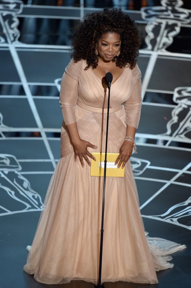 AFP/„Scanpix“ nuotr./Oprah Winfrey speaks onstage during the 87th Annual Academy Awards , Getty, AFP