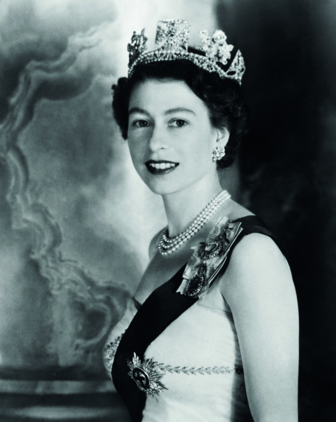 Vida Press nuotr./Karalienė Elizabeth II, 1955 m.