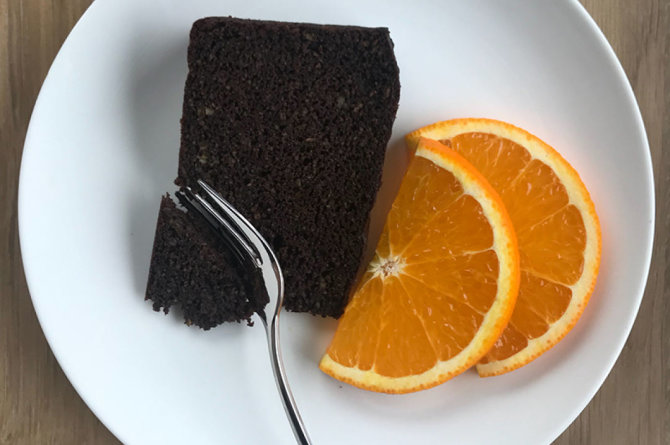 Šokoladinis apelsininis pyragas be glitimo