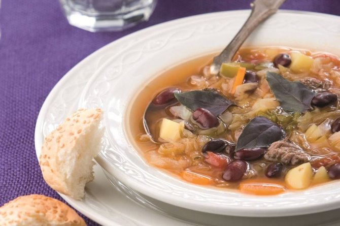 Itališka daržovių sriuba „Minestrone“