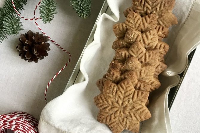 Olandiški kalėdiniai sausainiai „Speculaas“