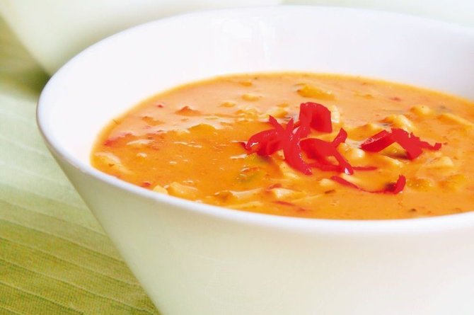 Pomidorų sriuba su žuvimi