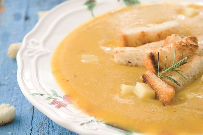 Daržovių sriuba su sūriu