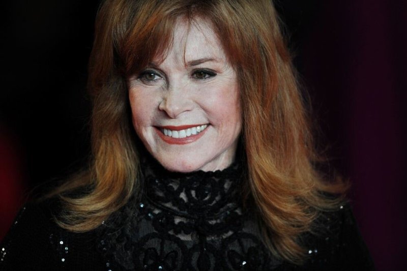 Stefanie Powers