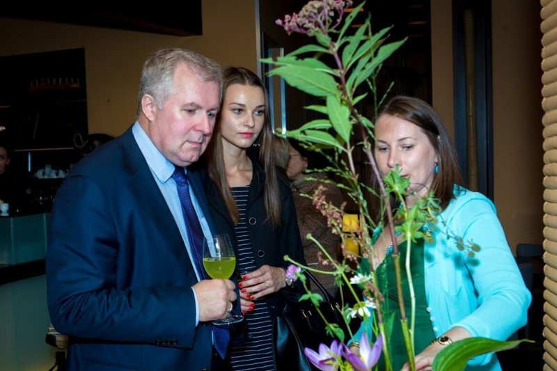 Žaliosios arbatos degustacija sudomino žinomus žmones, tarp jų – Arvydą ir Liną Anušauskus