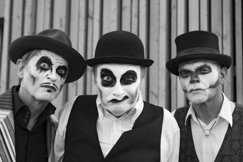 Legendinė britų grupė „Tiger Lillies“ skelbia koncertinį turą po Baltijos šalis