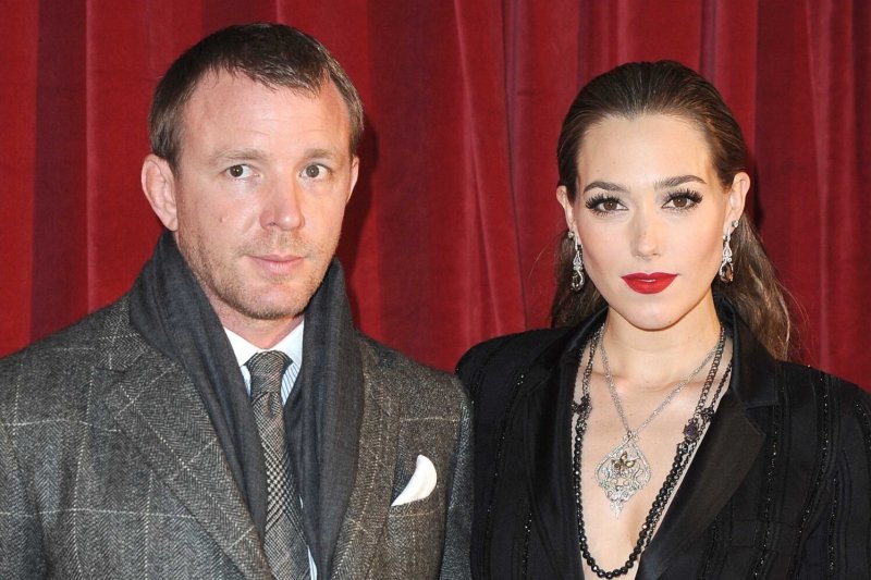 Guy Ritchie ir Jacqui Ainsley