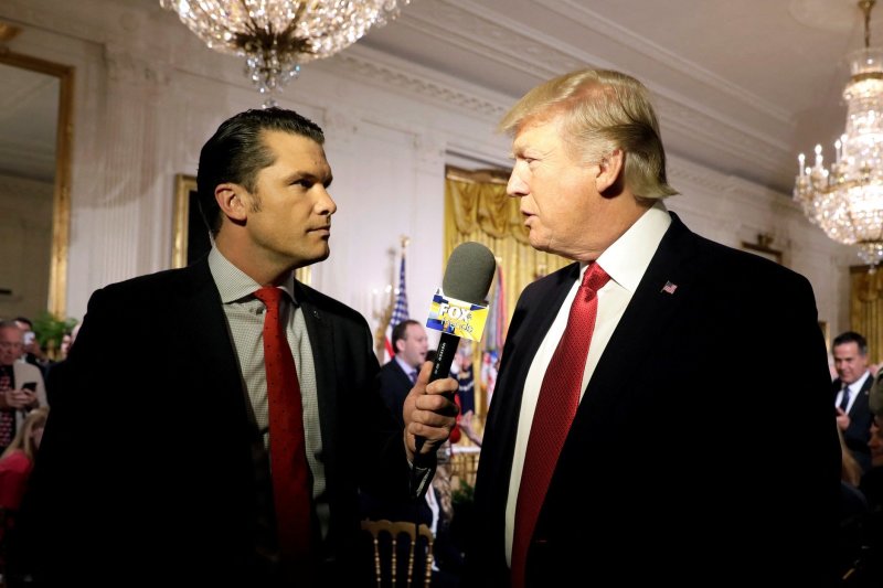 Pete'as Hegsethas ir Donaldas Trumpas