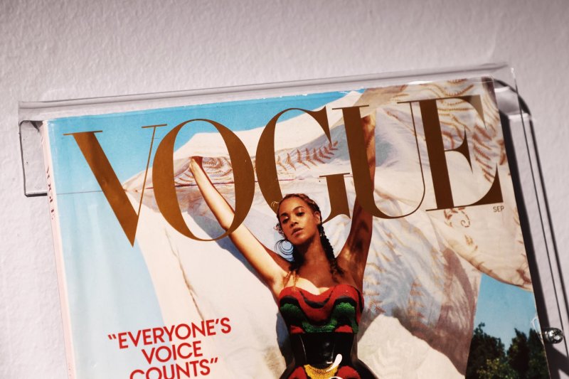 Singapūro „Vogue“ nubaustas už „netradicinių“ šeimų propagavimą