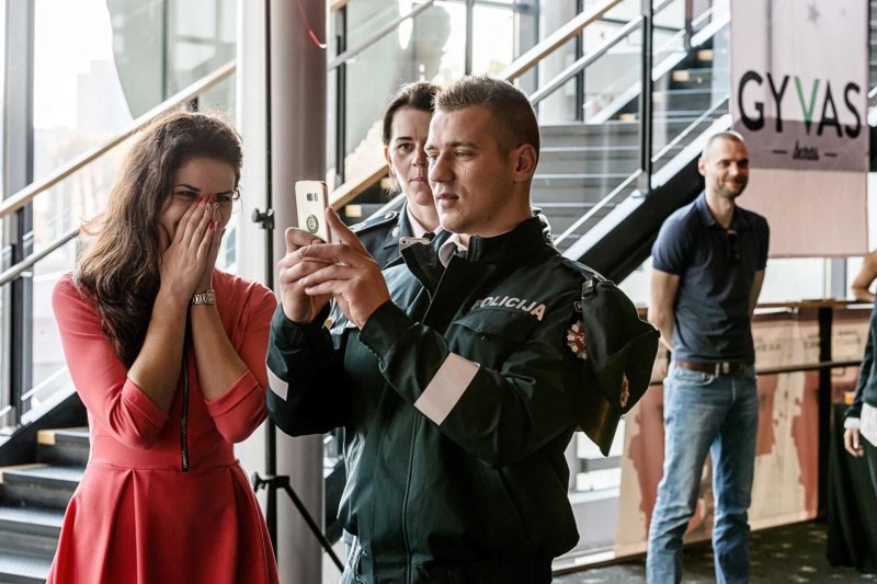 Tado Vidmanto naująją komediją pirmieji išvydo policininkai: labiausiai juokėsi iš juodžiausių scenų