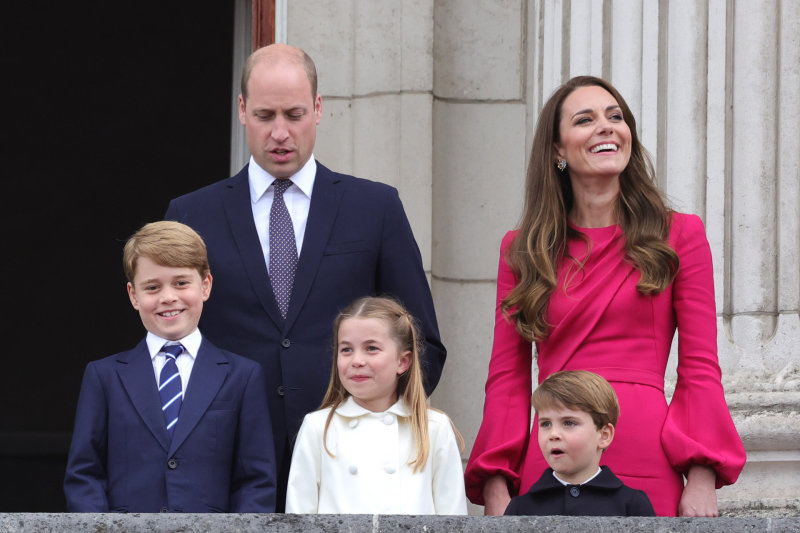 Princas Williamas ir Kate Middleton su vaikais