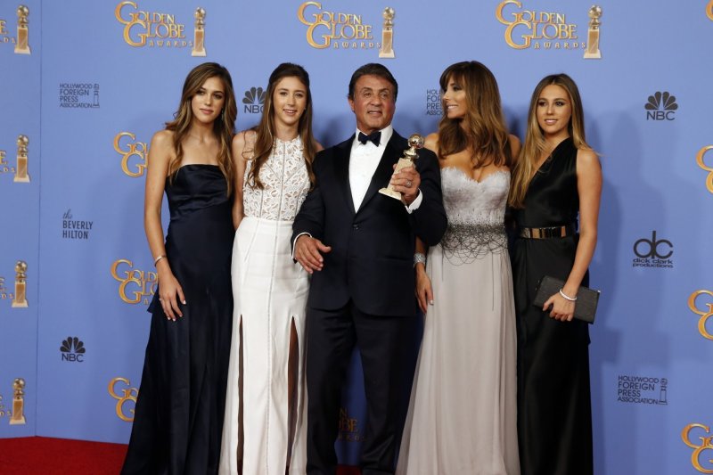 Sylvesteris Stallone su žmona Jennifer Flavin ir dukromis Sistine, Scarlet ir Sophia