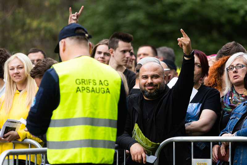 „Rammstein“ fanai renkasi į koncertą Vilniaus Vingio parke