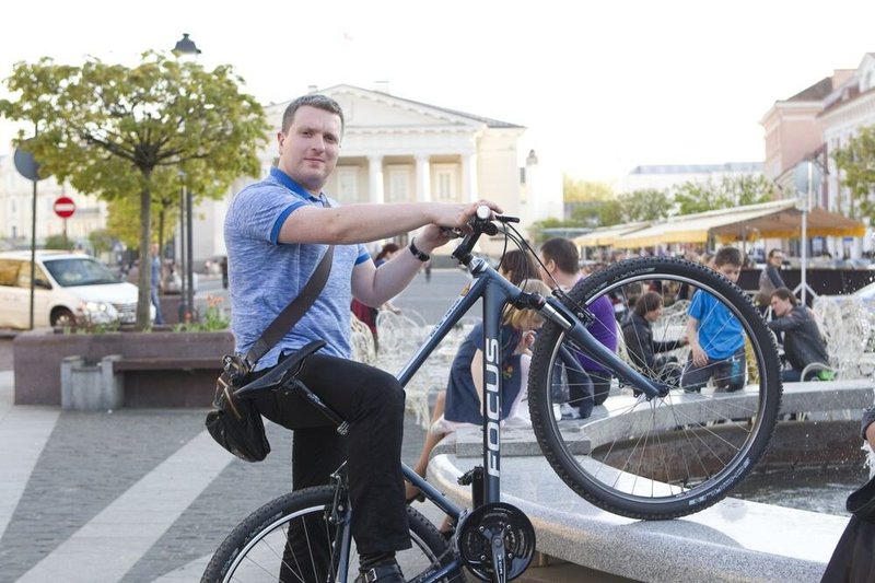 Deivydas Zvonkus: „Visi mano pasiekimai tik dėl to, kad esu labai gražus vyras“ (papildyta birželio 16 d.)