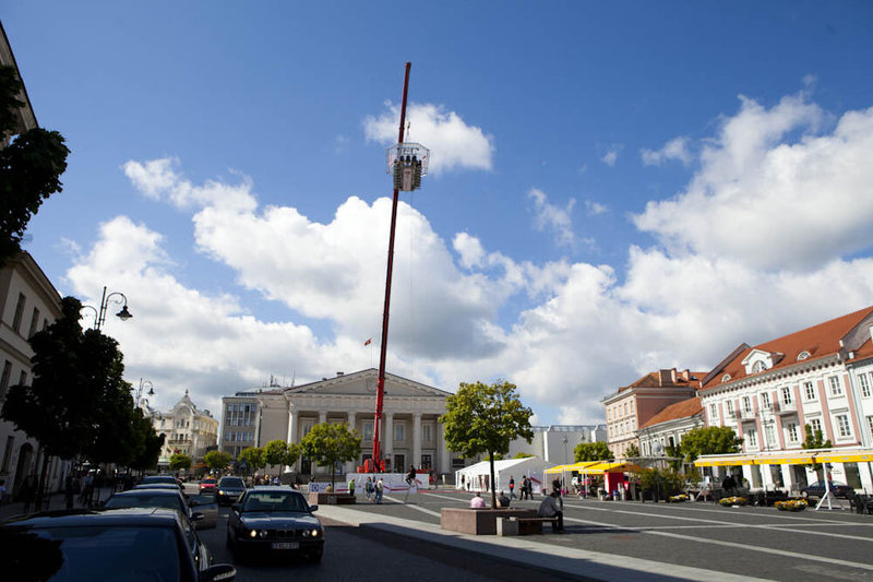 Prie Vilniaus rotušės – dangaus restoranas 50 metrų aukštyje