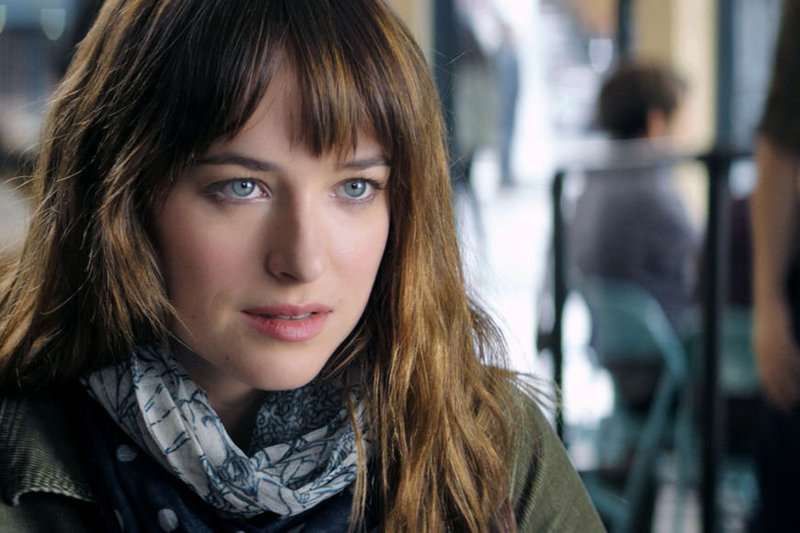 Dakota Johnson filme „Penkiasdešimt pilkų atspalvių“