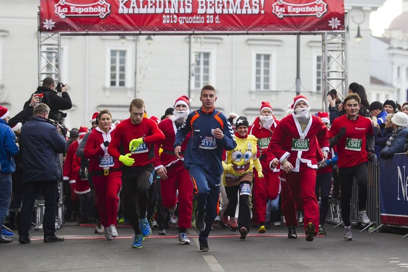 Vilniaus gatvėse – kalėdinis bėgimas