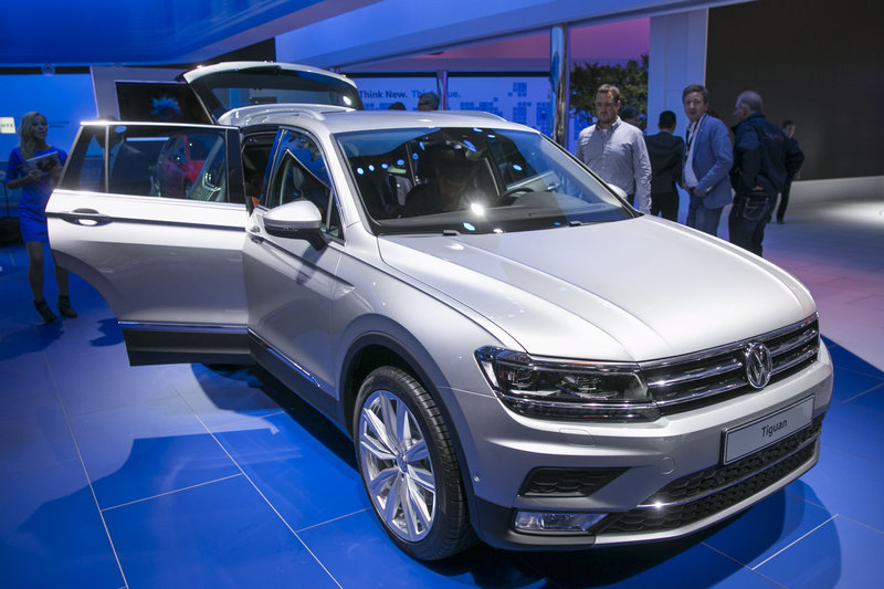 „Volkswagen Tiguan“ Frankfurto automobilių parodoje