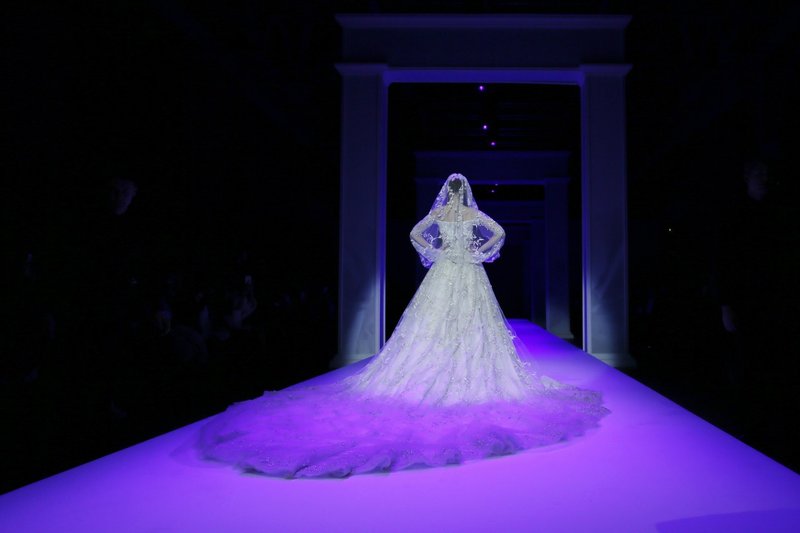 Mados namų „Ralph & Russo“ pavasario / vasaros kolekcija