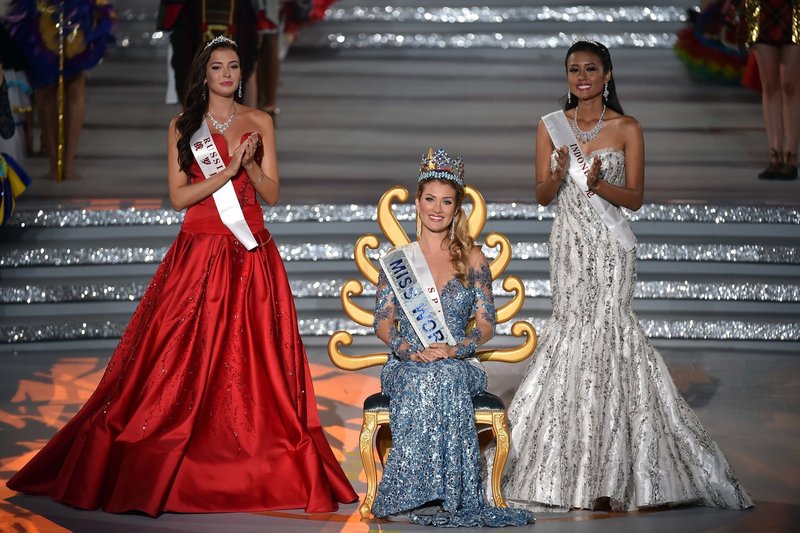 Sofia Nikitchuk, Mireia Lalaguna Royo, Maria Harfanti